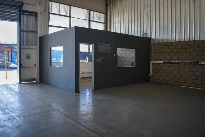 Foto de Deposito 1.380m2 en Villa Ballester, imagen 3