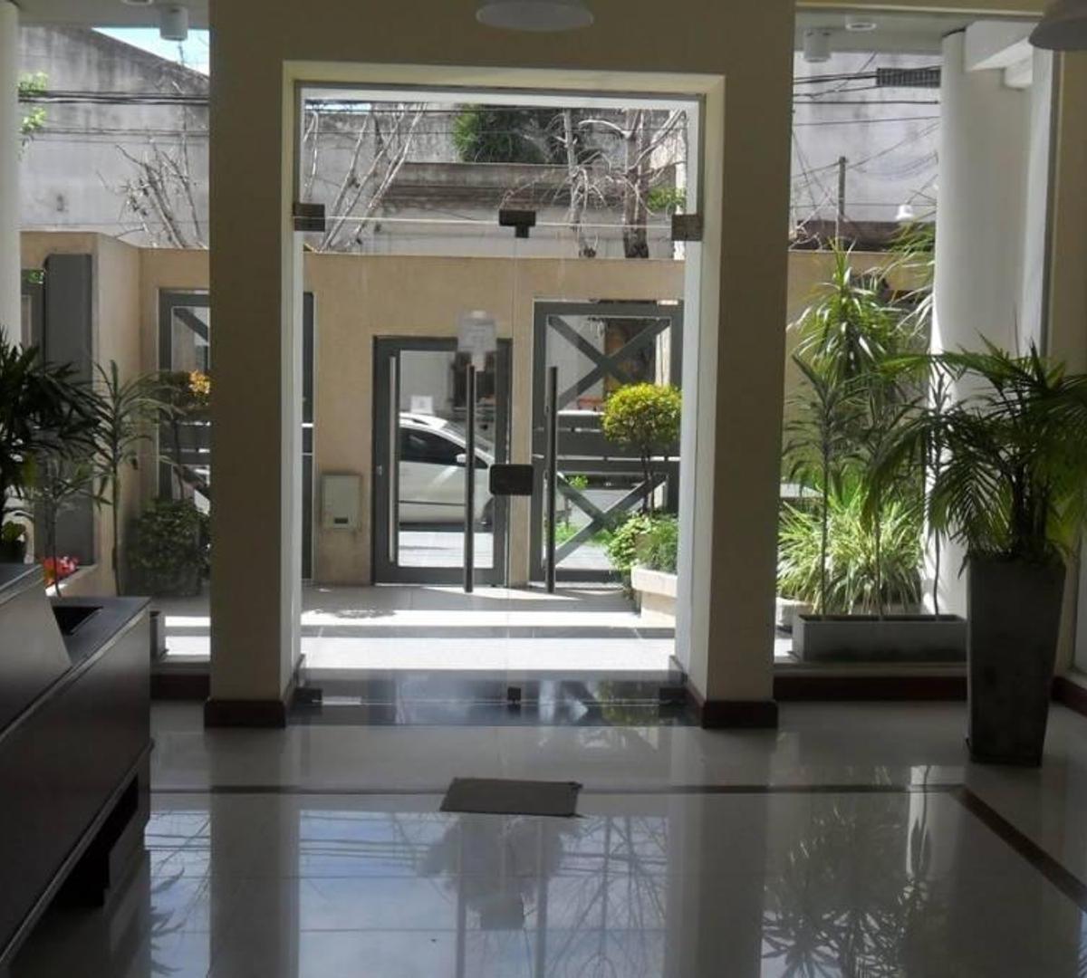 Foto de Venta departamento 2 amb Moron, imagen 4