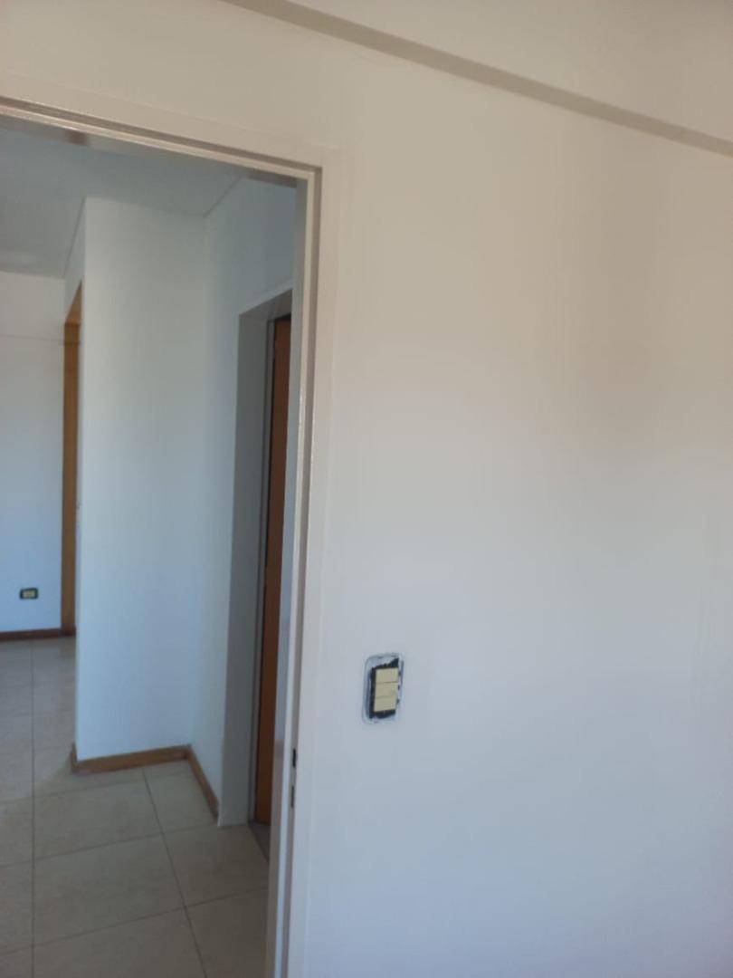 Foto de Venta departamento 2 amb Moron, imagen 2