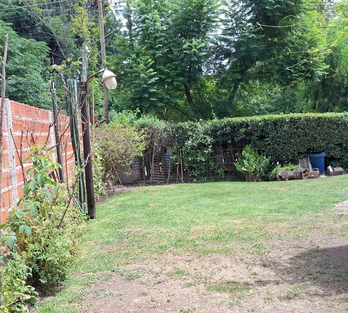 Casa en Venta La Reja 3 Ambientes 3
