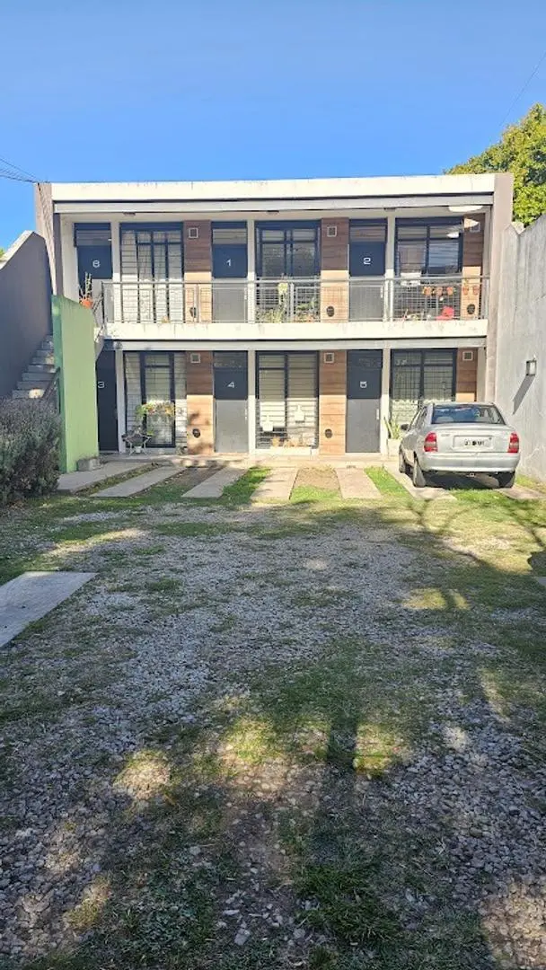 Venta Departamento 2 ambientes con cochera Castelar Norte 3