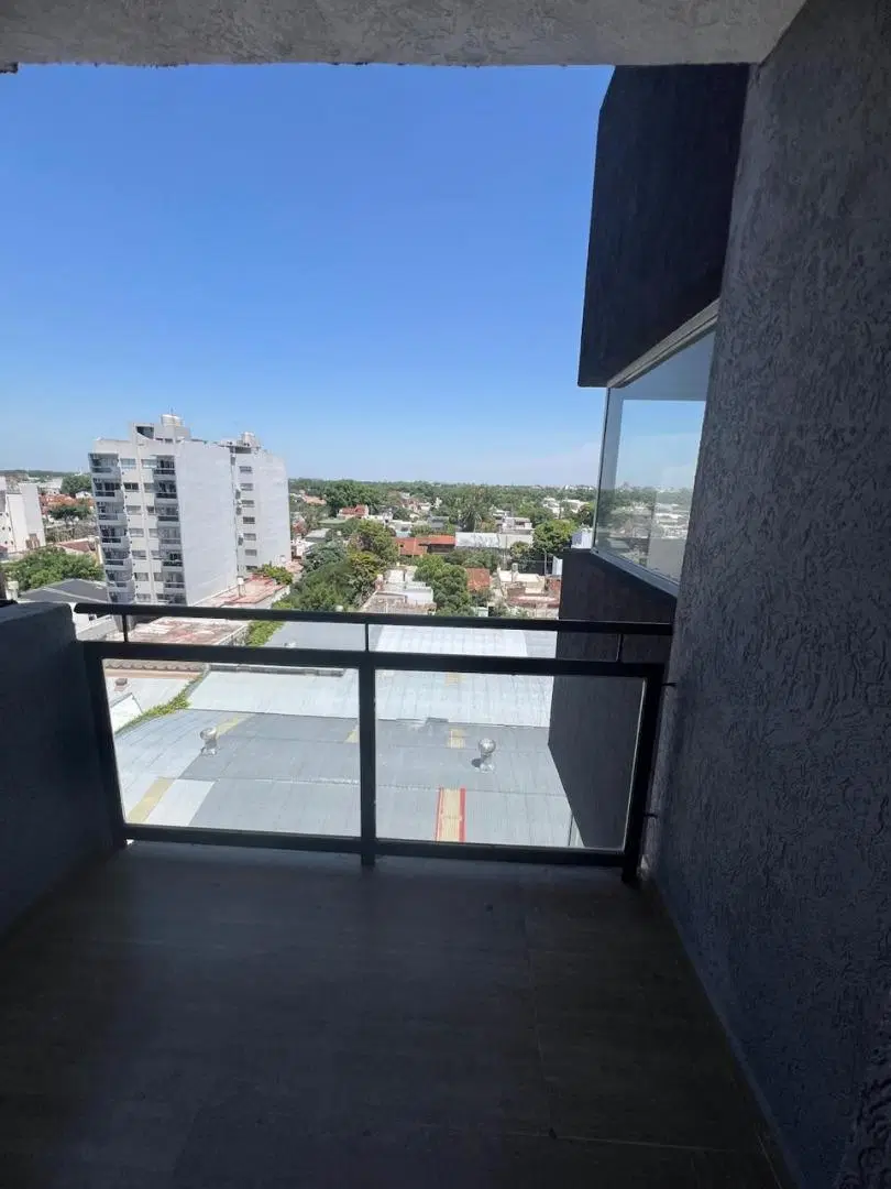 Departamento 2 ambientes Morón Sur 3