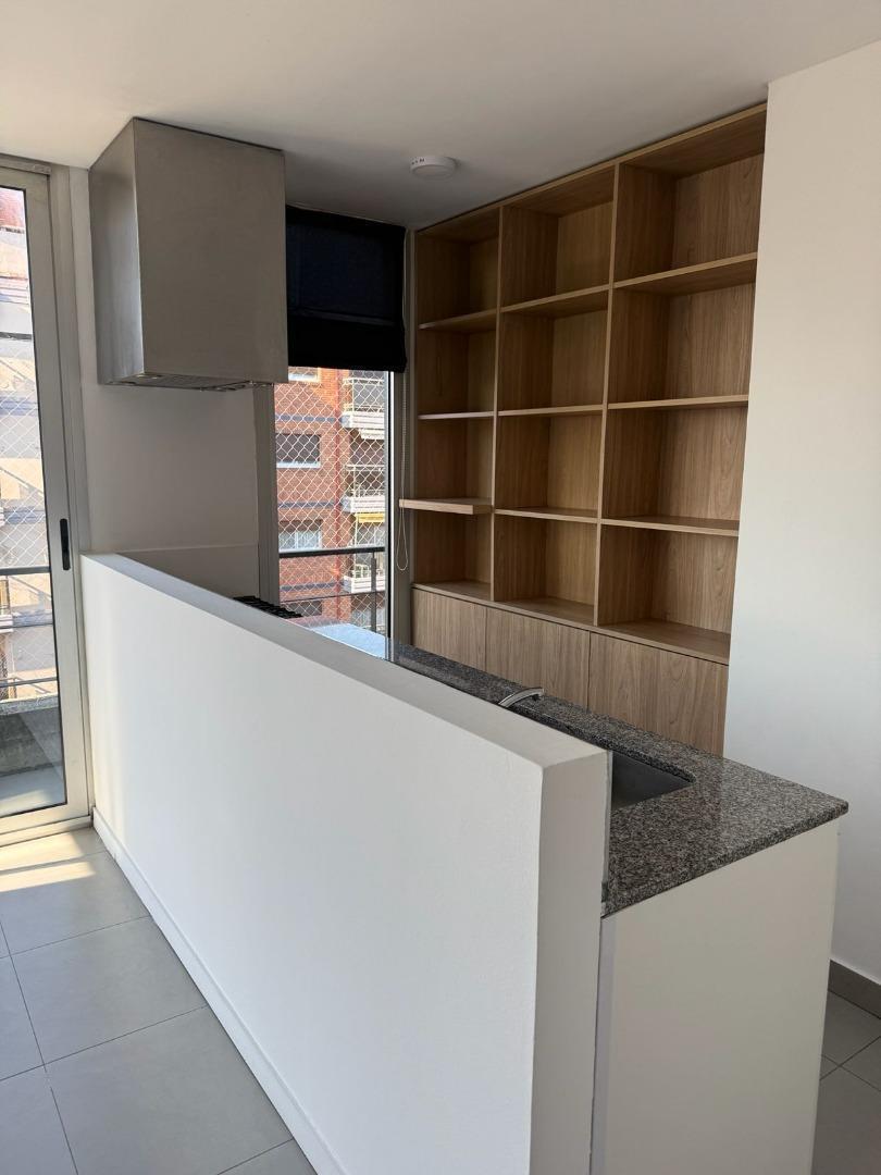 Foto de Departamento al frente en alquiler tipo dúplex, imagen 4