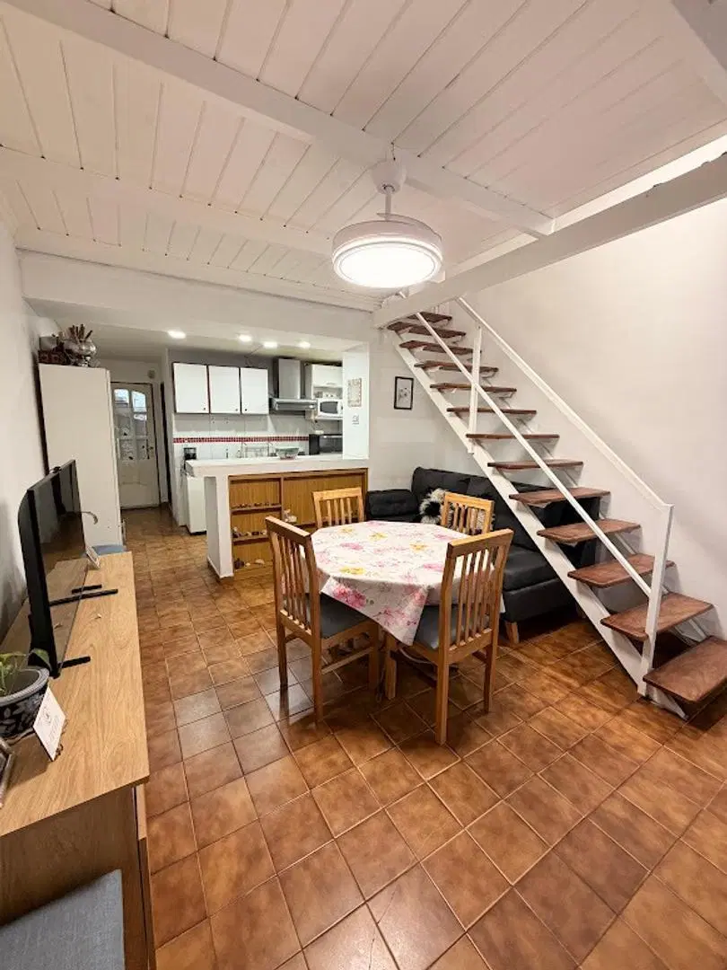 PH en venta de 3 ambientes Castelar Norte 4