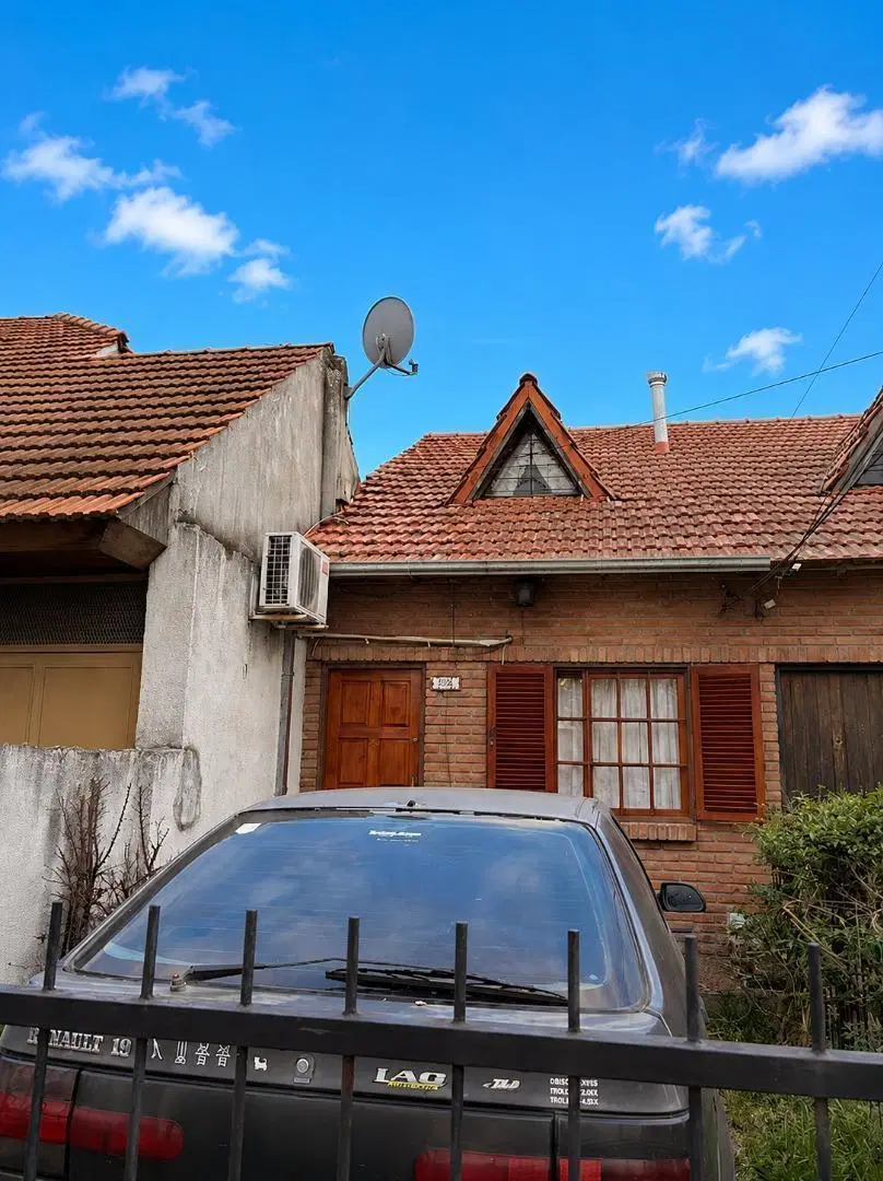 PH en venta de 3 ambientes Castelar Norte 5