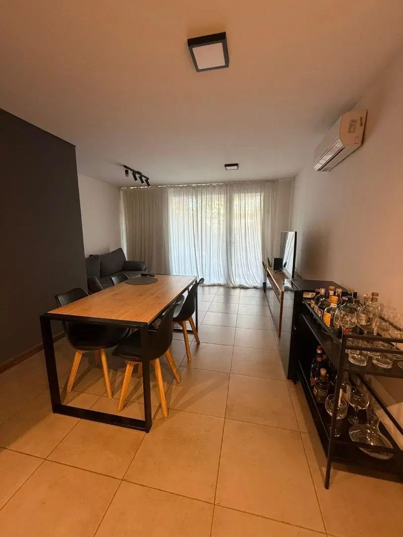 Departamento 2 ambientes en venta en Castelar Norte 1
