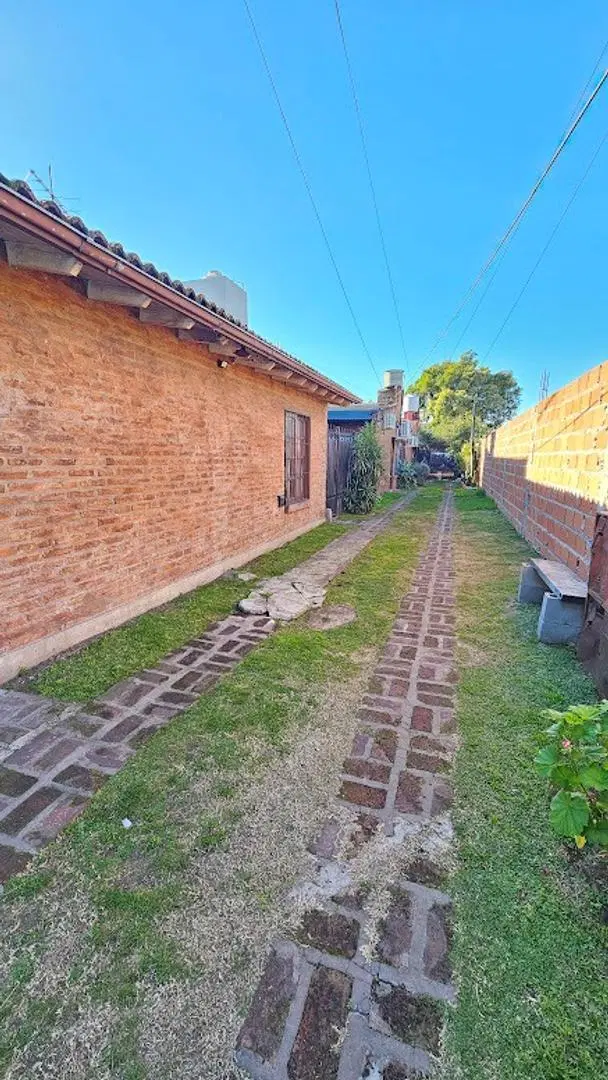 PH 3 ambientes en venta en Castelar Norte 8