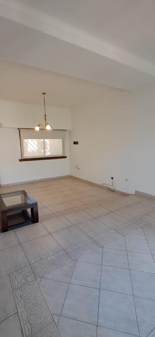 Foto de Casa 4 ambientes Castelar Sur, imagen 5