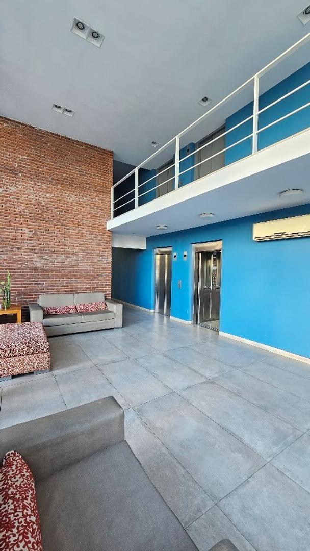 Foto de Venta Departamento 4 ambientes tipo Dúplex Cochera Morón, imagen 4