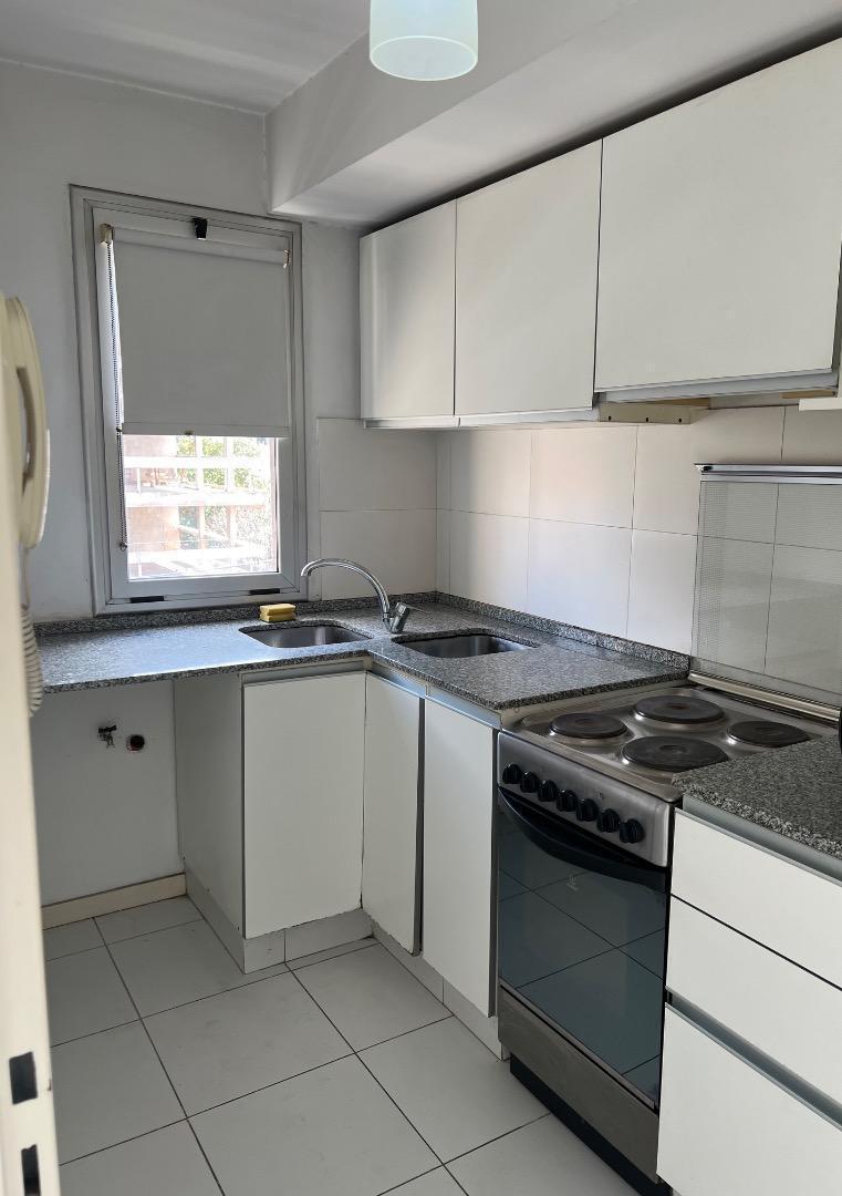 Foto de Alquiler departamento 2 ambientes en Castelar Centro, imagen 4
