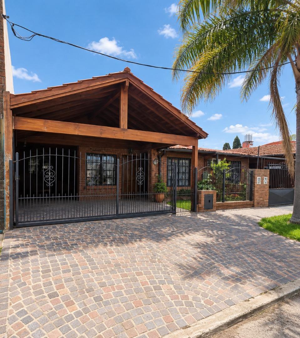 Foto de Chalet en PH en Ituzaingó Sur 4 ambientes, imagen 1