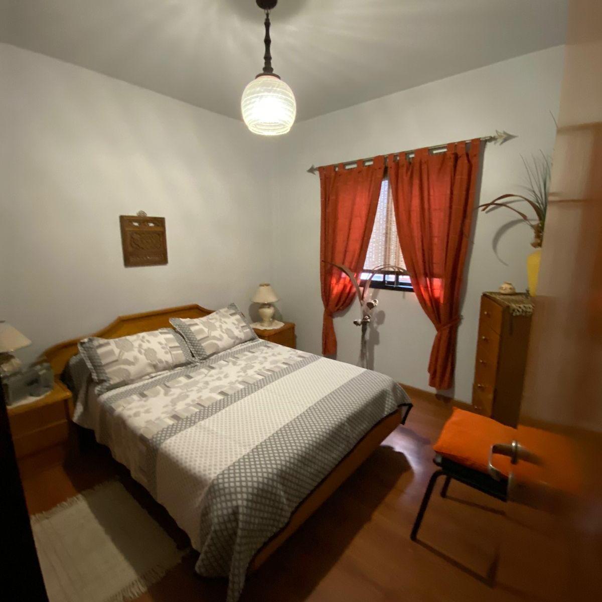 DPTO TIPO CASA EN PLANTA ALTA EN VENTA- LANUS ESTE