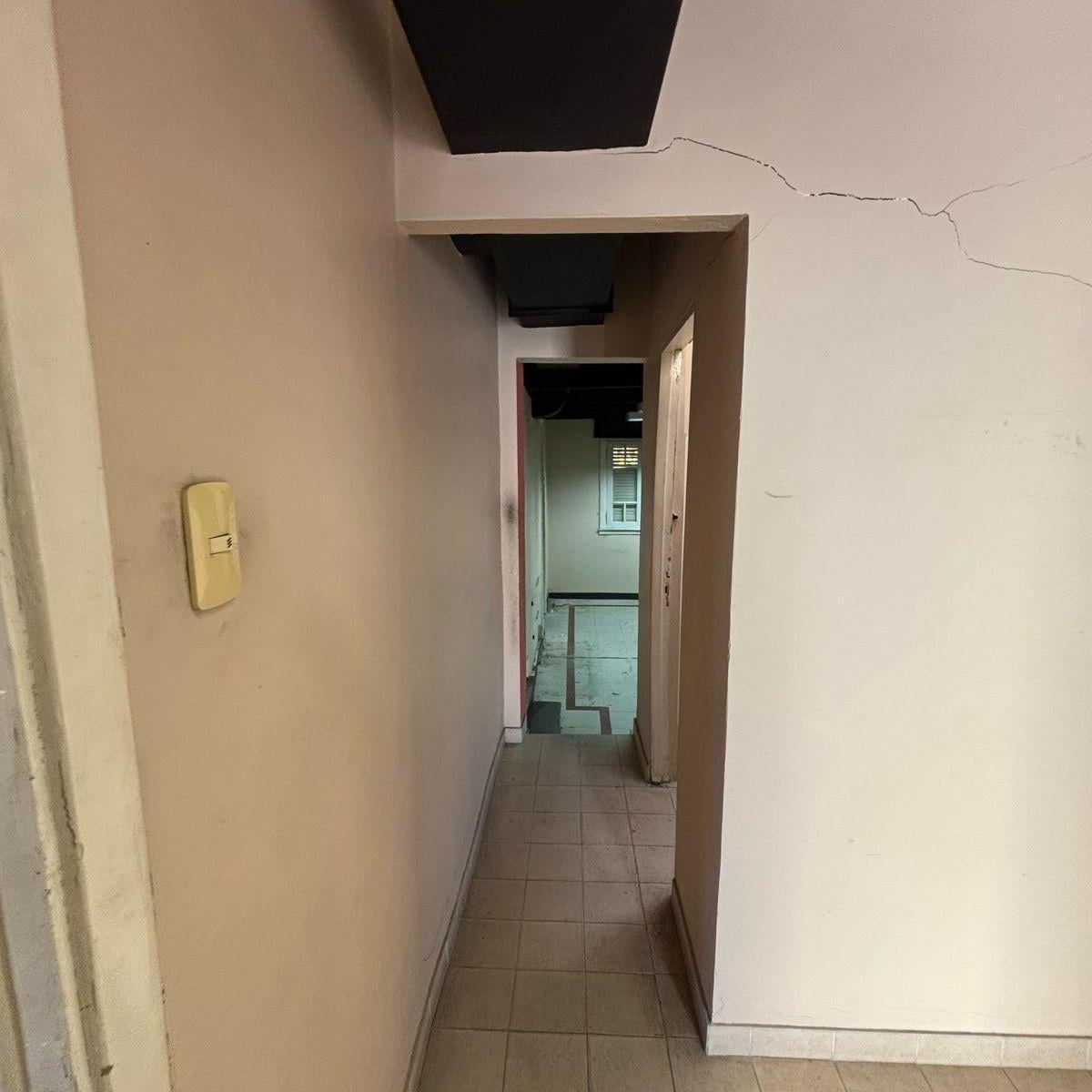 Foto de OFICINA EN ALQUILER FRENTE A ESTACION LANUS, imagen 4