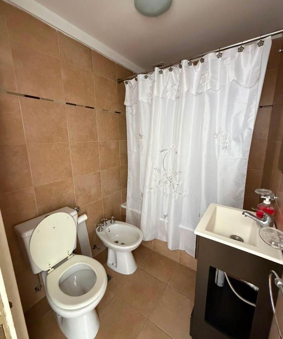 Foto de Departamento en alquiler en Banfield, imagen 3