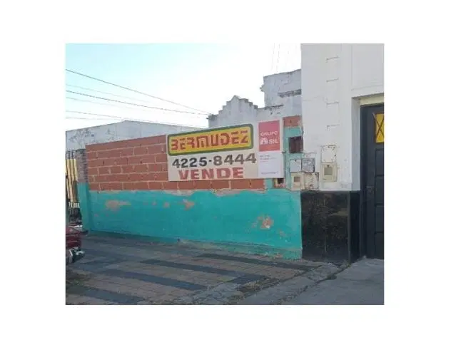 Lote de 400 m² en venta en Lanús Oeste 1