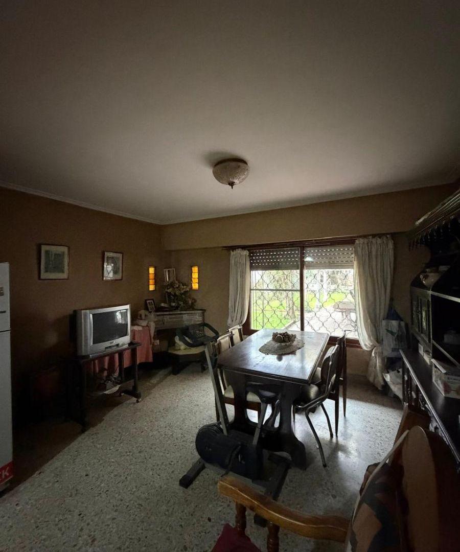 Foto de Casa en venta en Lanús Oeste, imagen 2