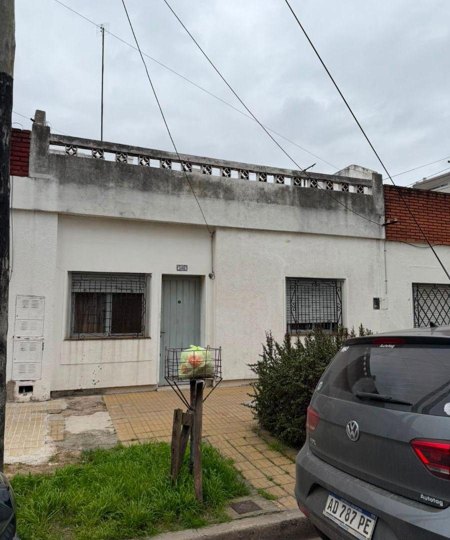 Foto de Casa de 61 m² con 2 habitaciones en venta en Lanús Este, imagen 2