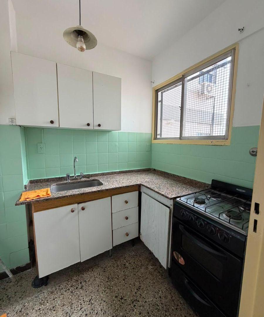 Foto de Departamento de dos ambientes en alquiler en Lanús Oeste, imagen 4
