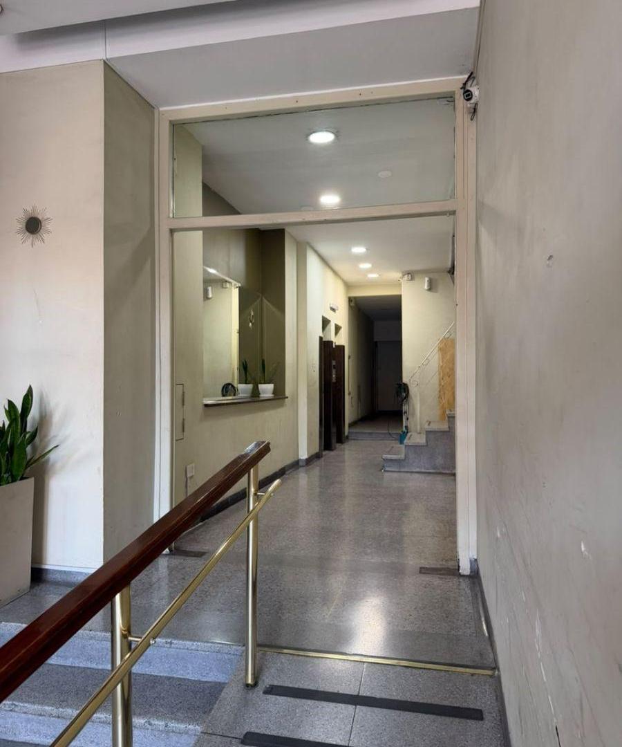 Foto de Departamento de 3 ambientes en alquiler en Lanús Oeste, imagen 2