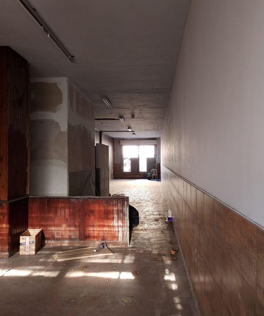 Foto de Oficina comercial de 100 m² en alquiler en Lanús Este, imagen 5