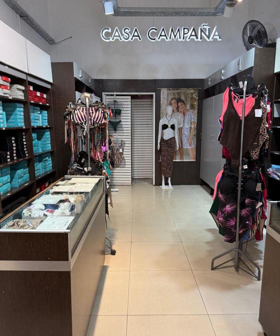 Foto de Local en la segunda cuadra en venta en Lanús Este, imagen 4