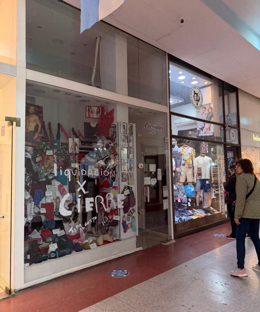 Foto de Local en alquiler en Lanús Este, imagen 4