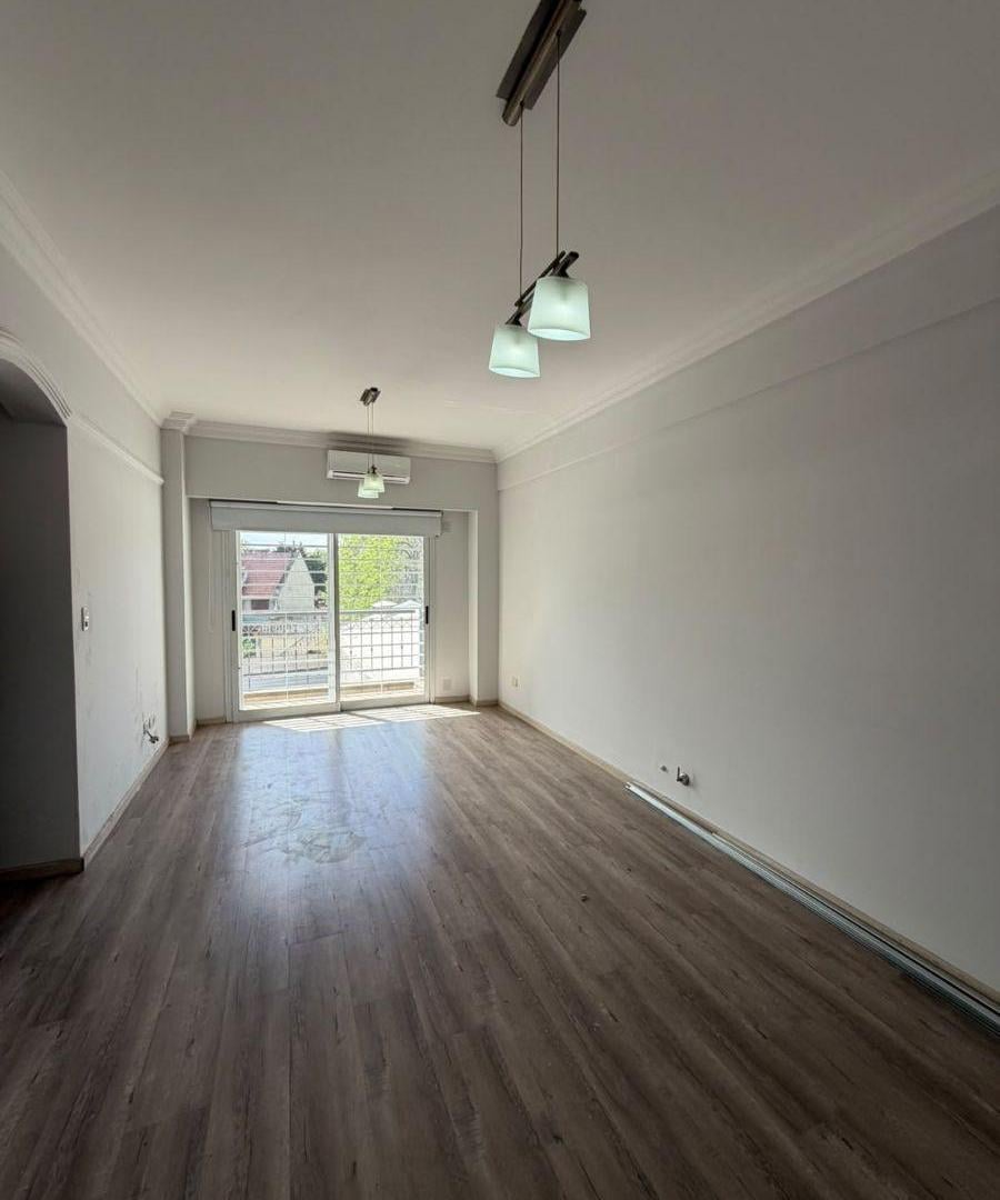 Foto de Departamento de 2 ambientes en alquiler en Lanús Oeste, imagen 5