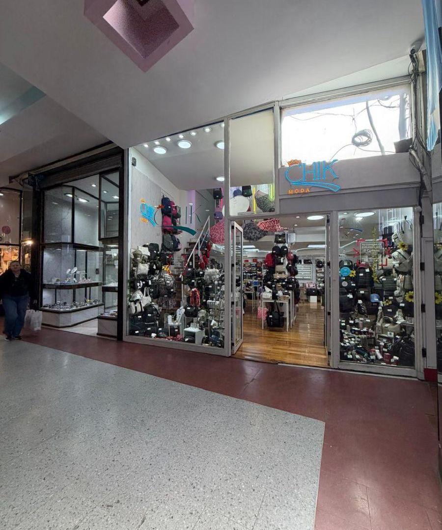 Foto de Local en venta en Lanús Este, imagen 1