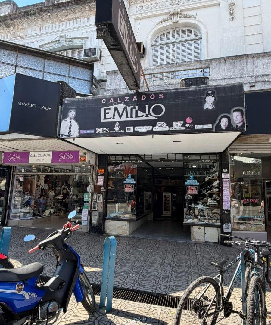 Foto de Local de 94 m² en alquiler en Lanús Este, imagen 3