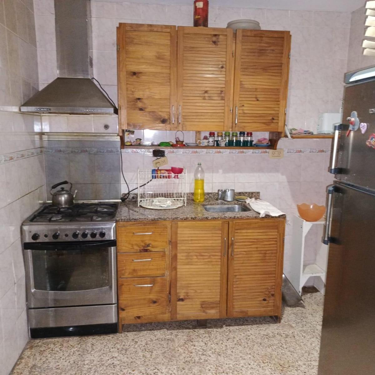 Casa Ideal Dos Familia / Dos Plantas / Venta en Block o Divididas. 1