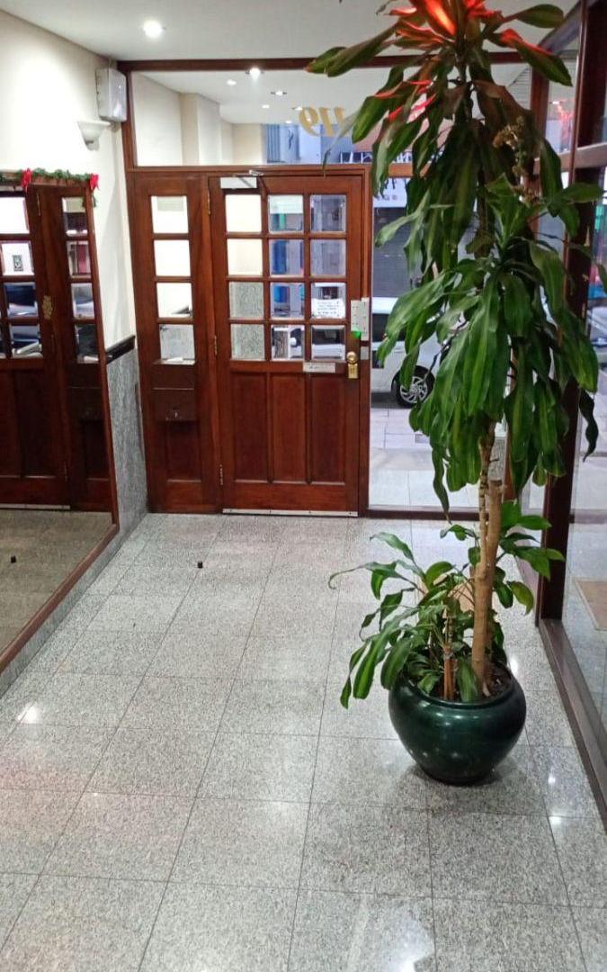 Departamento de 60 m² con 3 habitaciones en alquiler en Quilmes