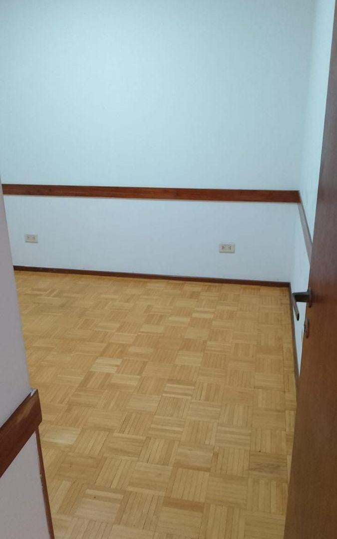 Foto de DEPARTAMENTO EN EXCELENTE ESTADO DE DOS AMBIENTES EN QUILMES, imagen 1