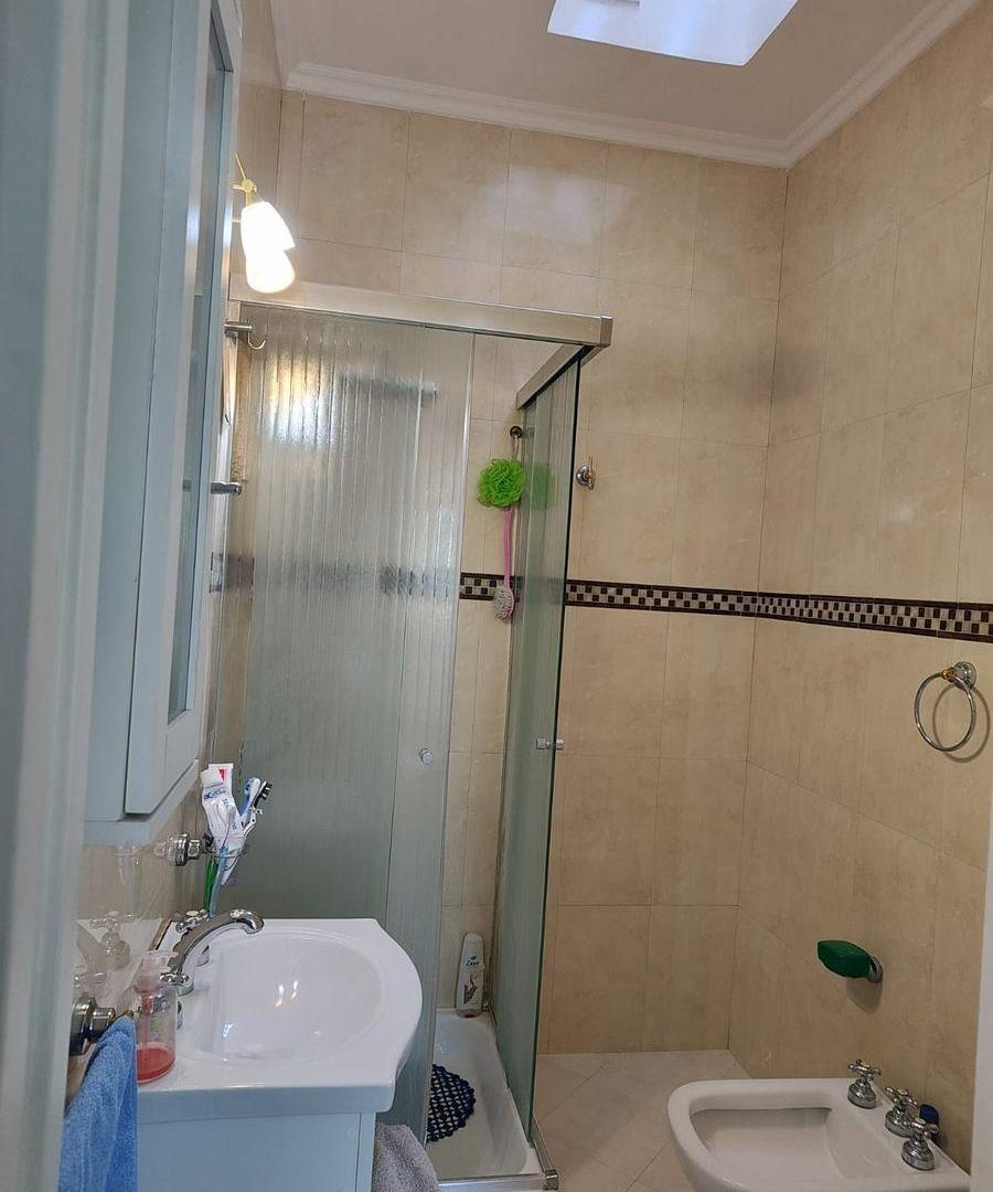 Foto de DEPARTAMENTO DOS AMBIENTES PRIMER PISO CON TERRAZA PROPIA, imagen 4