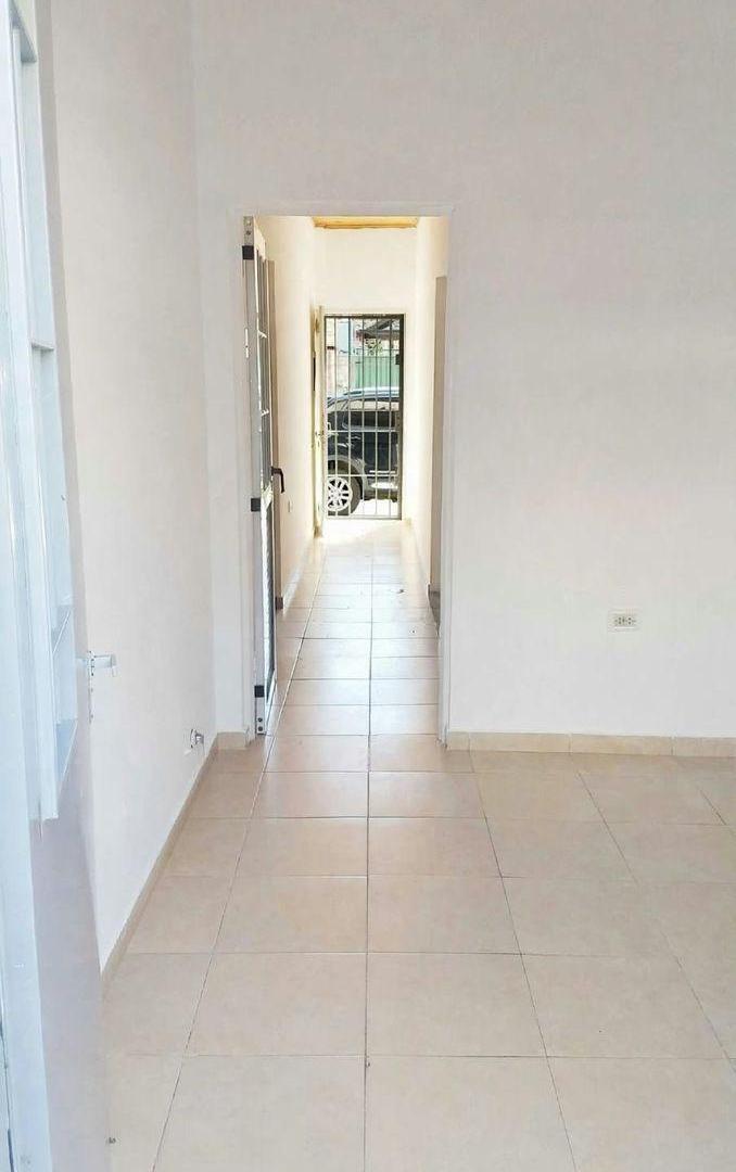 Foto de DOS AMBIENTES PLANTA BAJA CON PATIO Y COCHERA, imagen 5