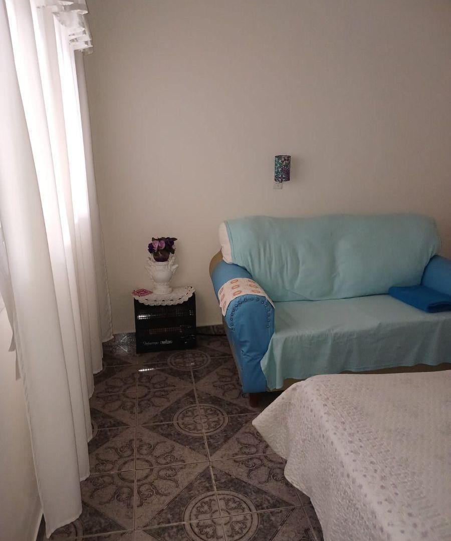 Foto de CASA EN VENTA WILDE, EXCELENTE ESTADO DE 5 AMBIENTES CON COCHERA Y, imagen 5