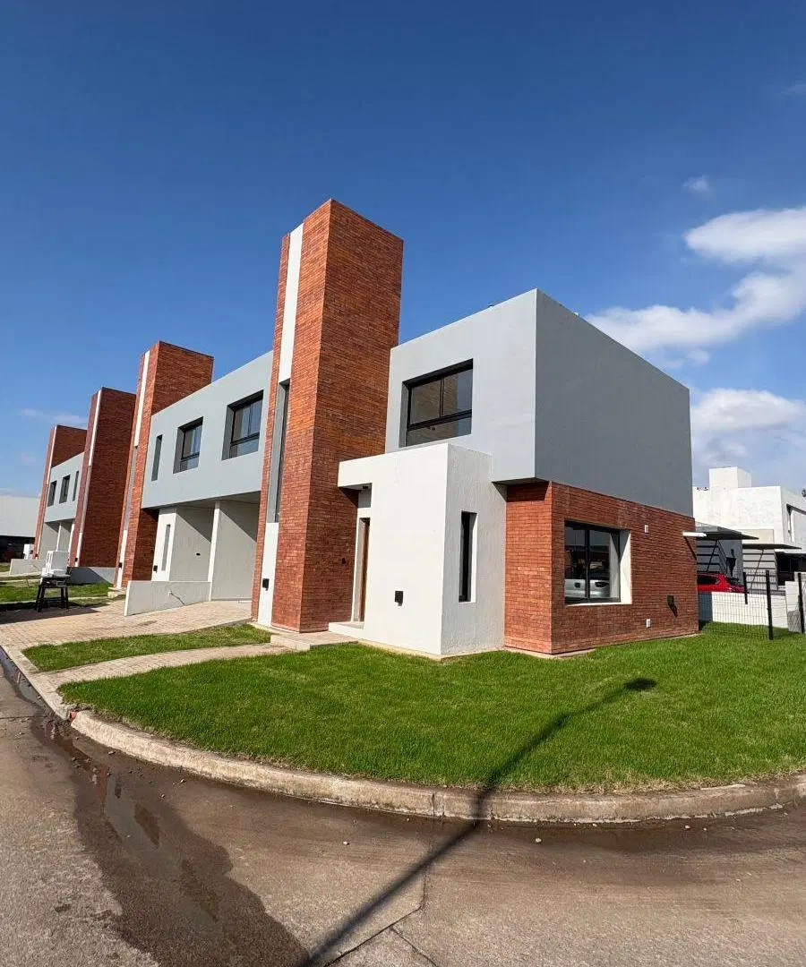 COLINAS DE MANANTIALES 3 DORM A ESTRENAR! EXCELENTE UBICACIÓN! 5