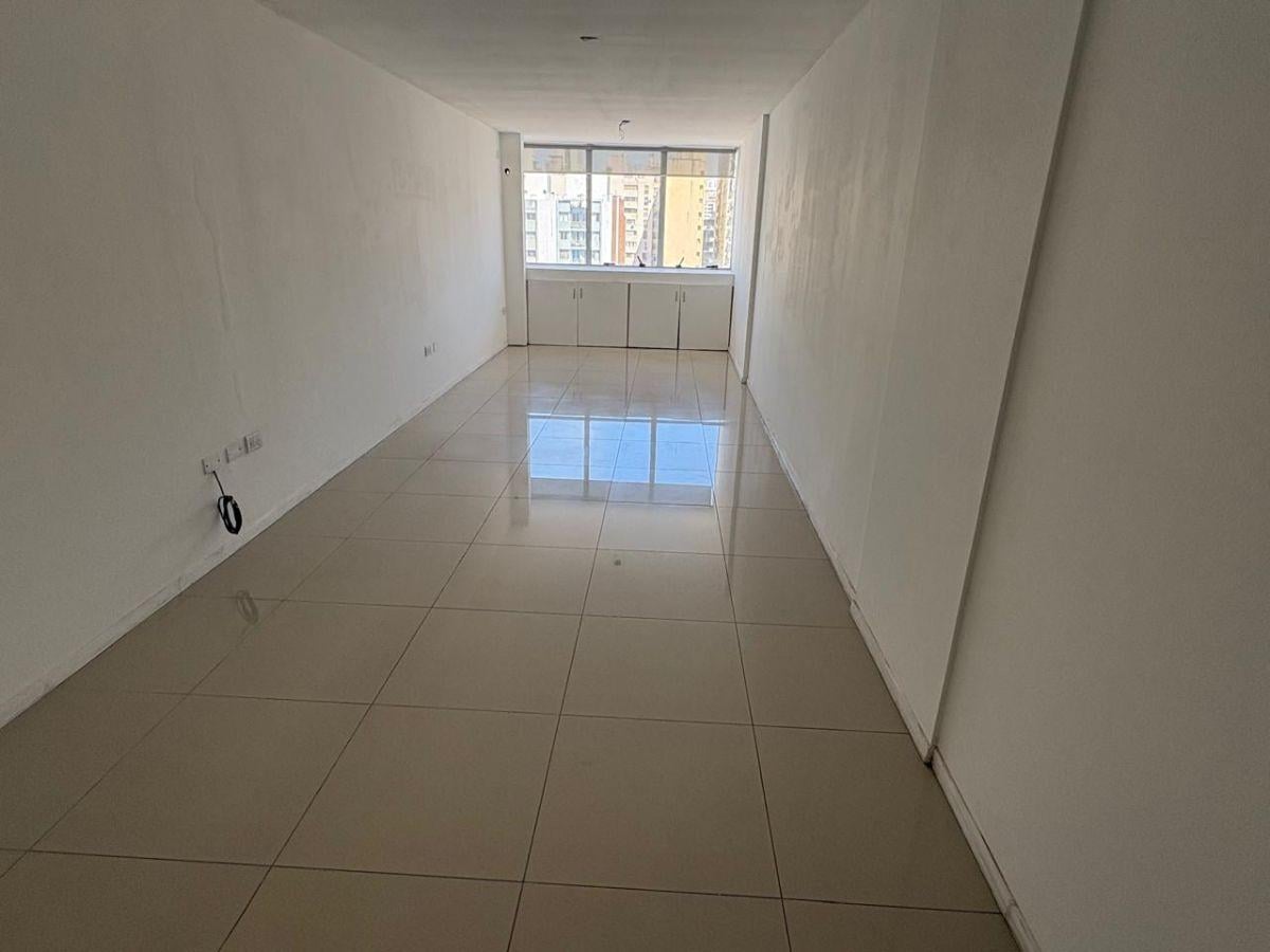 Foto de VENTA OFICINA CITY III CENTRO! FINANCIACIÓN PROPIA!!, imagen 1