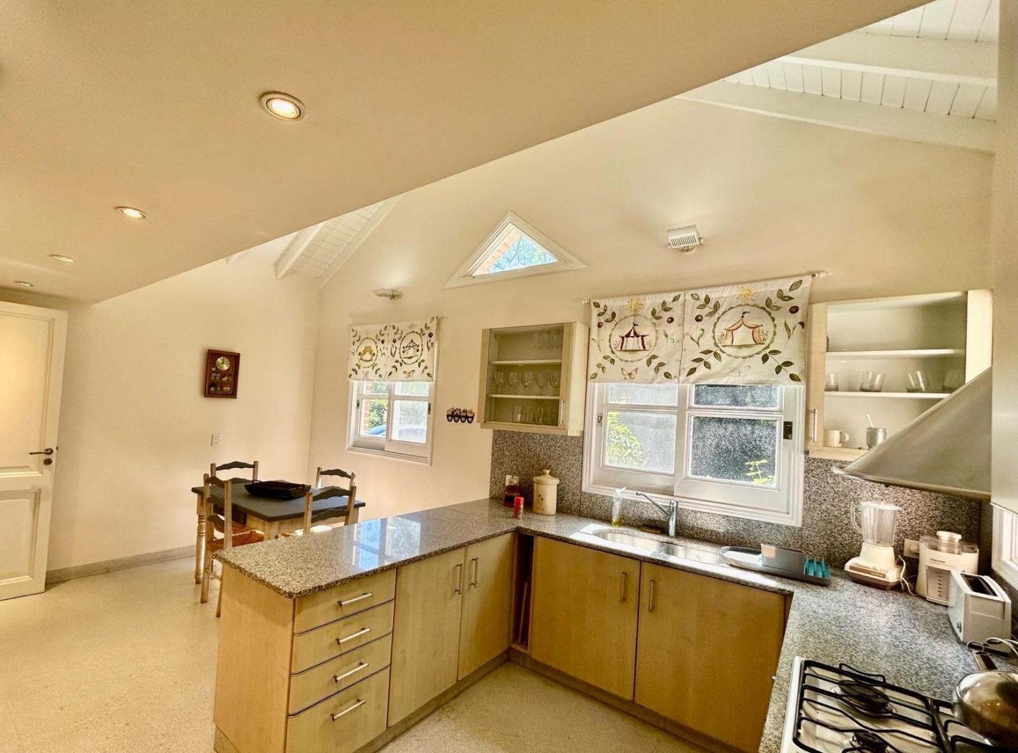 Foto de Casa en alquiler | Martindale Country Club, imagen 3