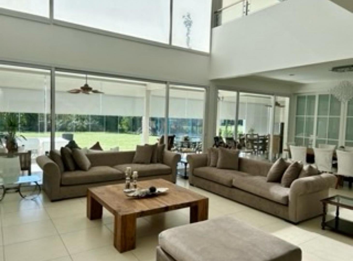 Foto de Casa en venta en Martindale Country club, imagen 1