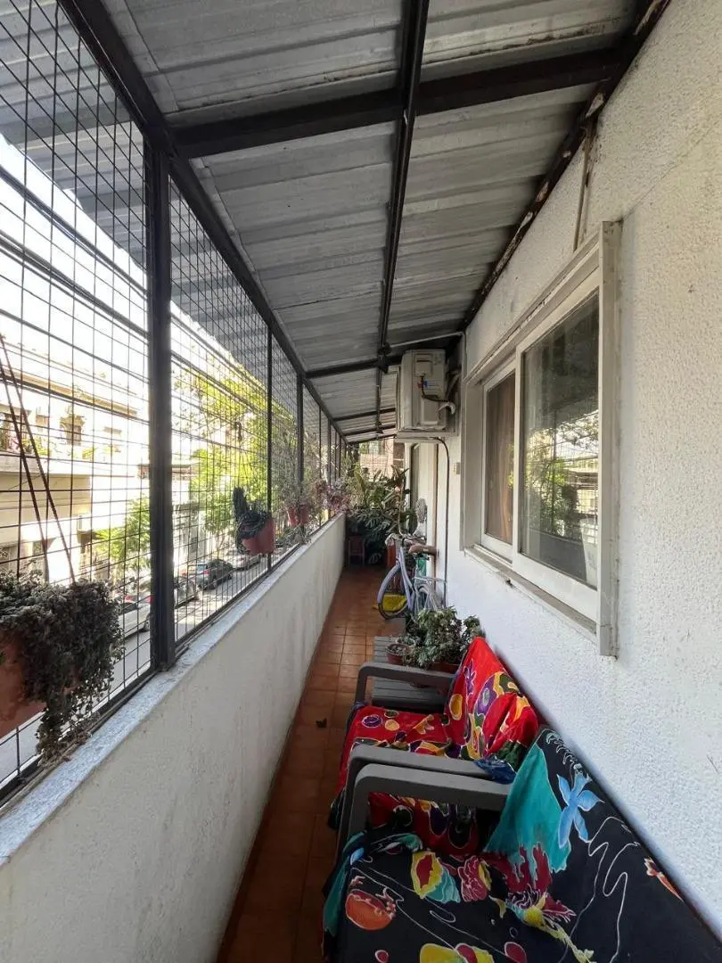 Guardia Viejaa 4329. Primer piso con balcon al frente 2