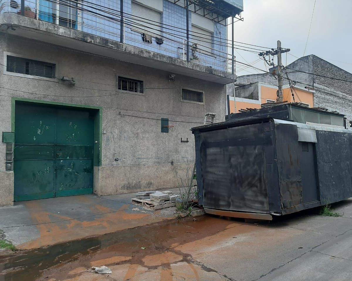 Galpón. | Jose I. Rucci Al 100 1