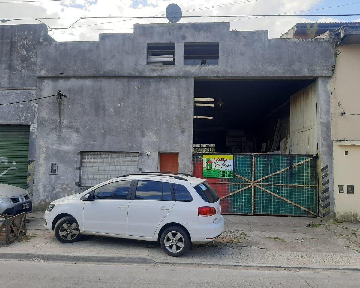 Galpón de 8.66x20 con Techo Parabólico Venta en Ciiudadela 2