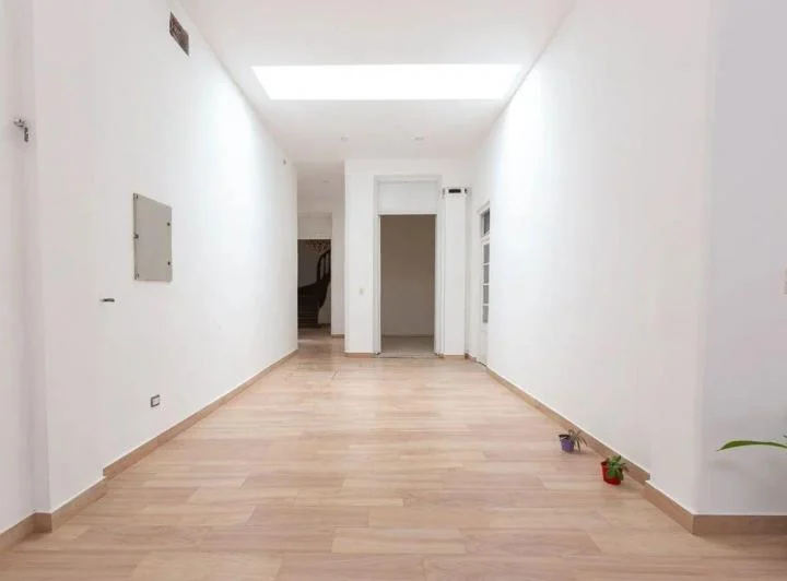 Casa 7 ambientes o mas. | gallo al 400 4