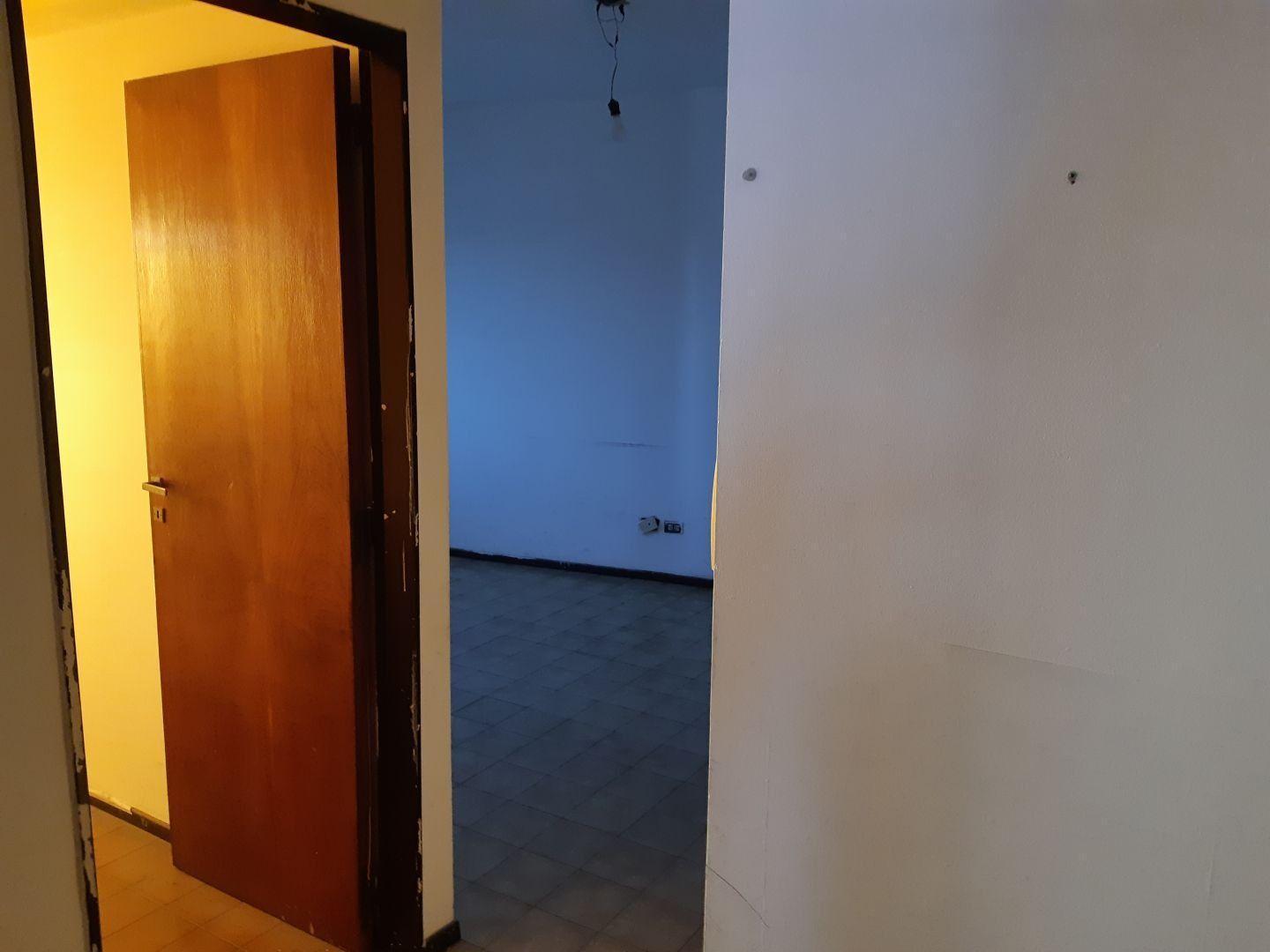 Foto de (PROPIEDAD RESERVADA ) Departamento 2 ambientes, Ciudadela, imagen 2