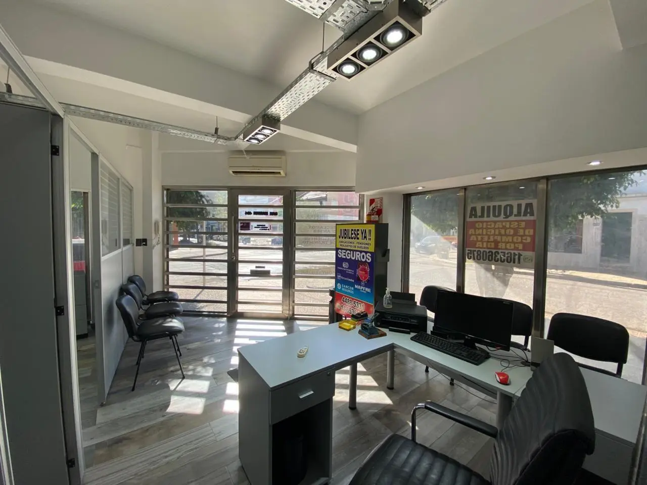 Oficina . | San Martin al 400 3