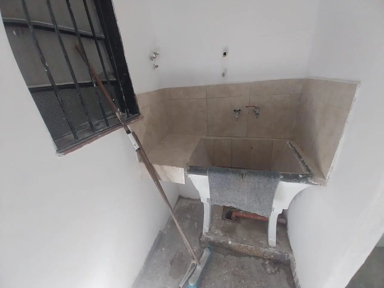 Casa 3 ambientes. | Arenales al 700 4