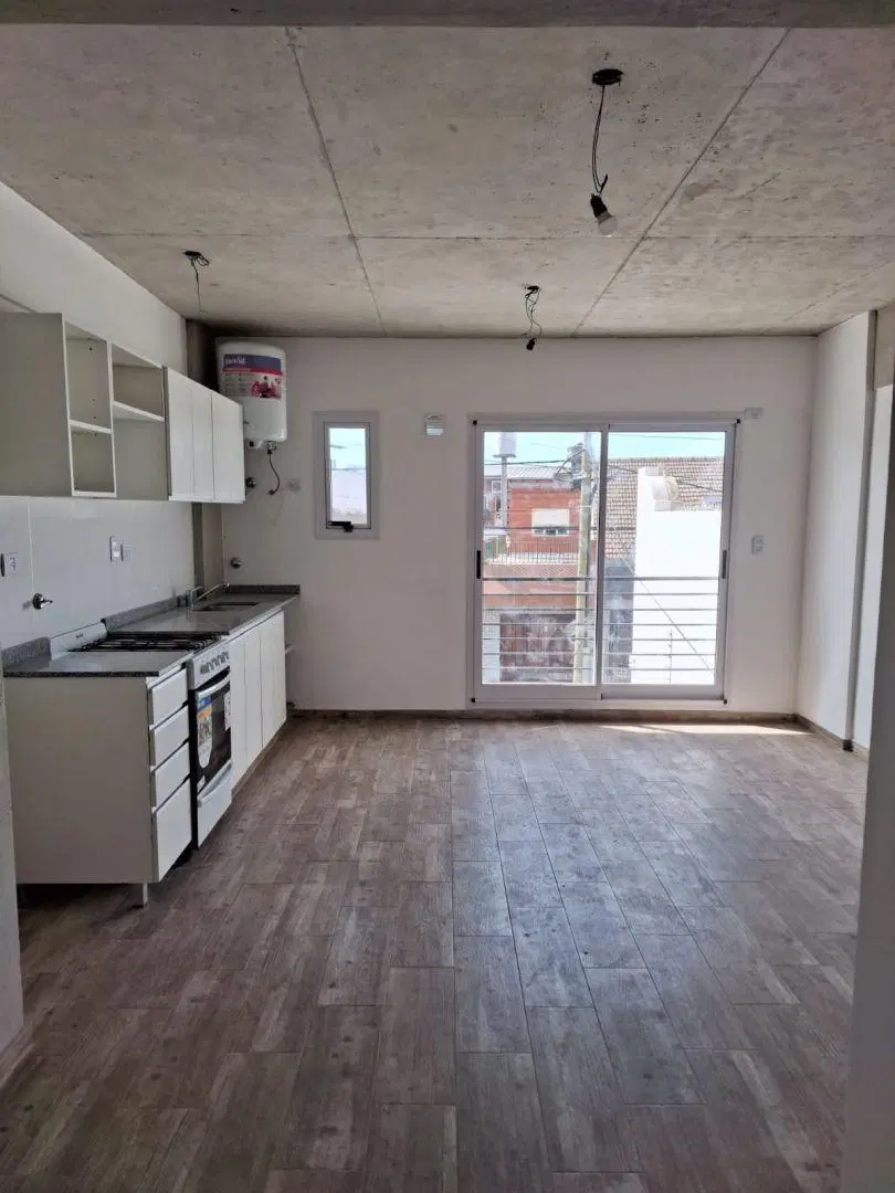 Departamento 2 ambientes. | San Martin al 400 4