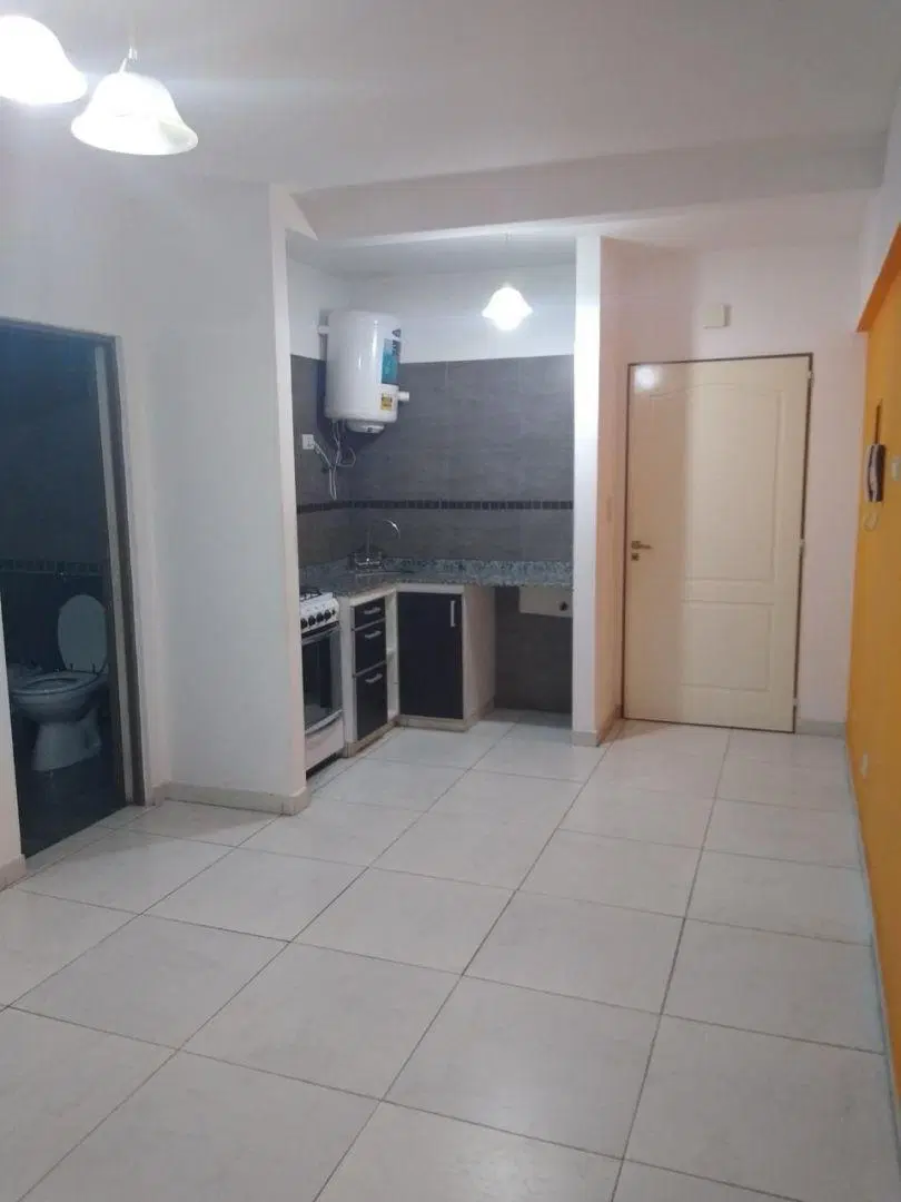 Departamento 2 ambientes. | H. Vieytes al 200 4