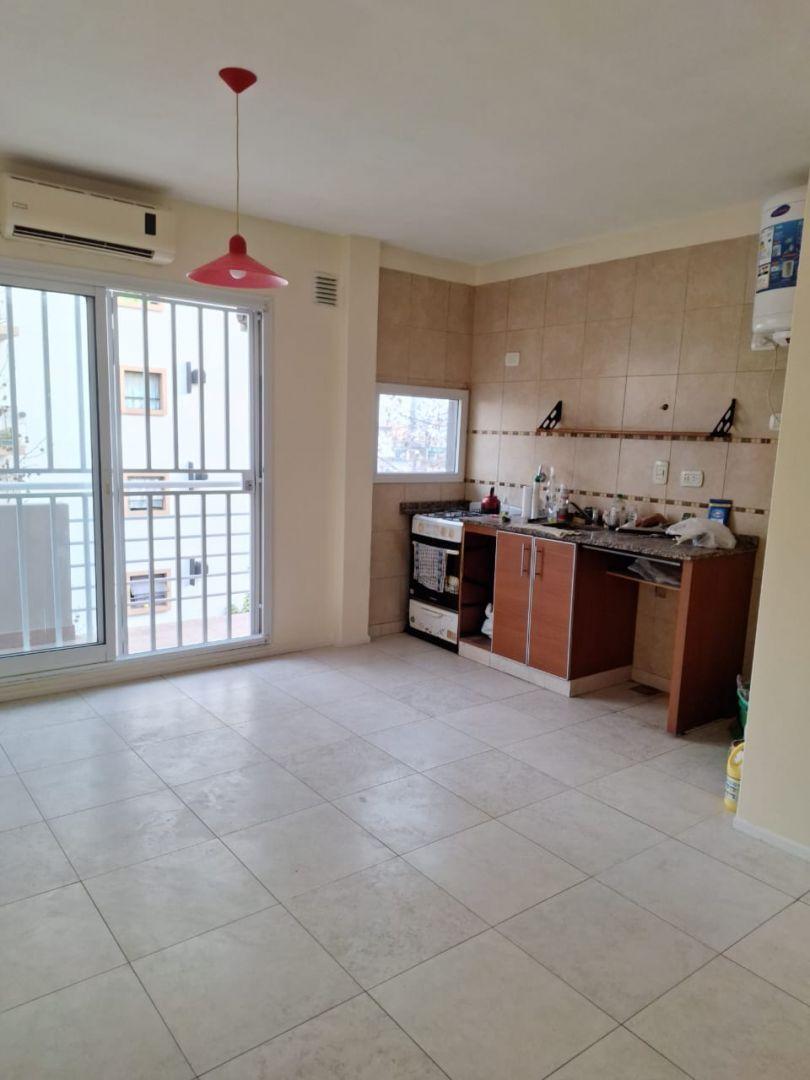Foto de Departamento 2 ambientes | Ciudadela Norte, imagen 1