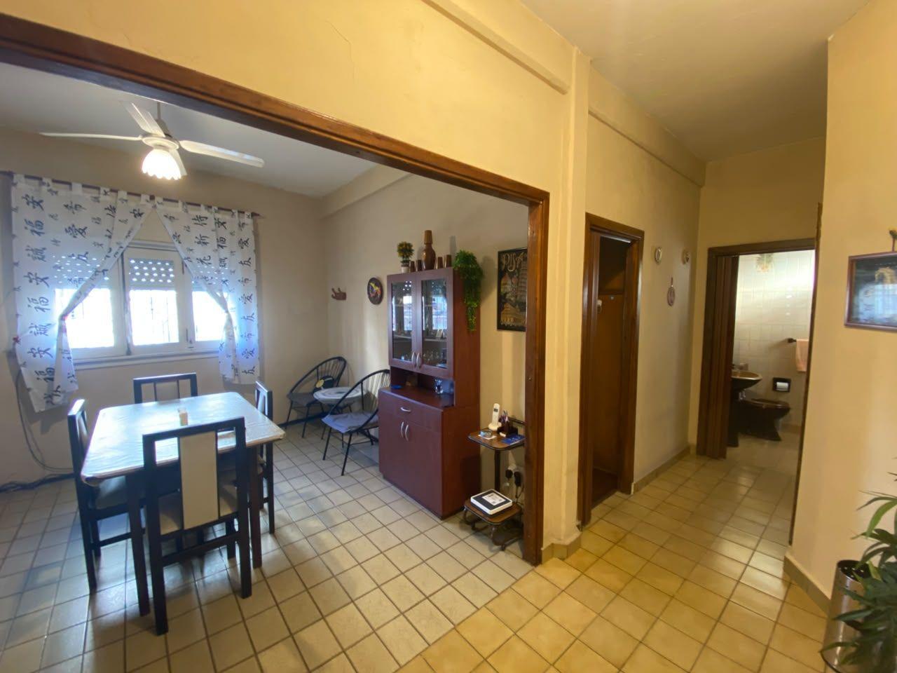 Foto de Departamento 3 ambientes 0 dormitorios. | VIEYTES al 100, imagen 3